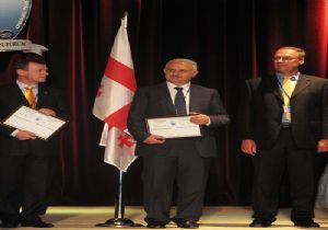 Gürcistan'dan Koçak'a doktora ödülü